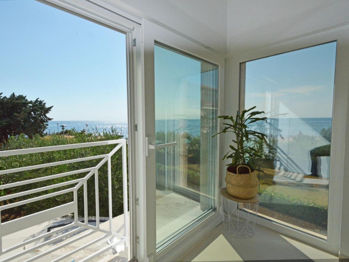 Mira-4 By Interhome Apartment Umag